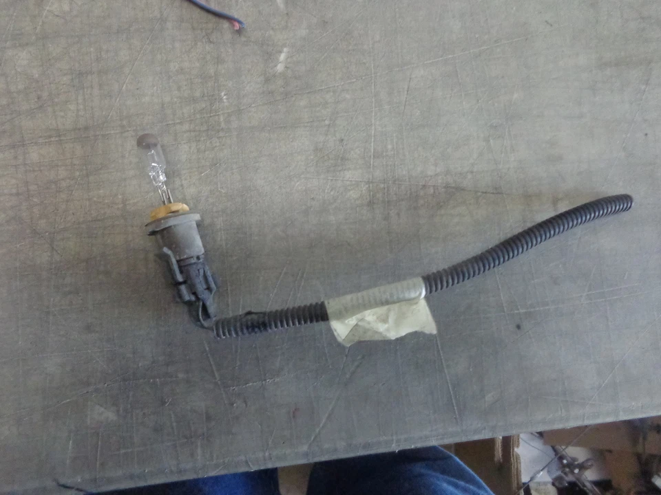 Fog Light Wire Harness Saturn L300 01 02 - Image 1 of 1