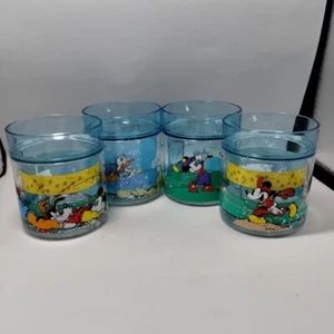 Disney Man Of The Year Sports Tumblers Mickey Donald Goofy Fishing Football READ - Picture 1 of 24