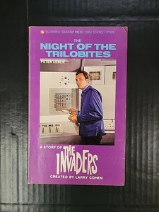 THE NIGHT OF THE TRILOBITES The Invaders Corgi Books 1968 Vintage Sci-fi  - Imagen 1 de 4