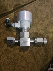 Nupro Swagelok SS-4BK-V51-1C Valve - Picture 1 of 9