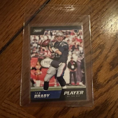 2018 Panini Player of the Day #25 TOM BRADY New England Patriots (Read) - Image 1 of 2