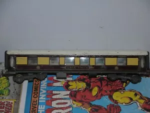 Trix Twin TTR 599 Scale British Railways Pullman Coach With Lighting no4 - Picture 1 of 7
