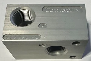 223282,  Comatrol, Danfoss, Relief Valve Manifold,  3/4”NPT - Picture 1 of 6