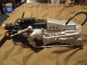 Raro 1992 X3 braccio e mano Cyber Blaster Trendmasters testato completo funzionante - Foto 1 di 9