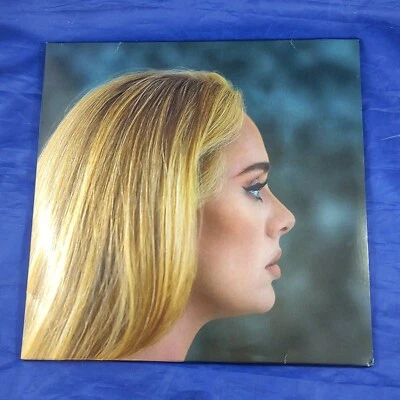 Adele 30 2xLP WHITE VINYL pre-owned like new - Image 1 of 2