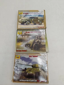 Svezda Snap Fit Model Kit Military Bundle of 3 Vehicles US & Soviet Sherman Tank - Picture 1 of 12