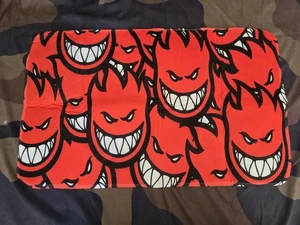 Spitfire Skateboard Sticker Aufkleber, Fußmatte, Emaille Metall Pin GRATIS🪝Ups Slap** - Bild 1 von 8