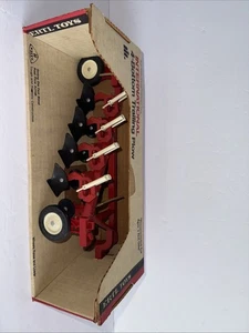 Ertl International 1/16 Farm Country Four Bottom Plow Tillage Farm Toy #476 NIB - Picture 1 of 6