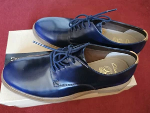 Clarks Desert Shoe (Tor England) in Ink Blue Größe UK9,5 - Bild 1 von 4