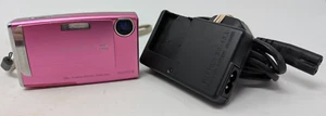 Fujifilm Finepix Z10fd Compact Digital Camera in pink - 7.2MP 3x Optical Zoom - Picture 1 of 6
