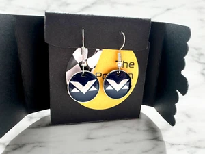 Formula 1 Red Bull Max Verstappen Drop/Dangle Earrings - Picture 1 of 10