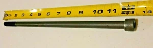 TORNILLO DE TAPA DE CABEZA DE ZÓCALO 1/2""-13 X 12"" de largo - Imagen 1 de 1