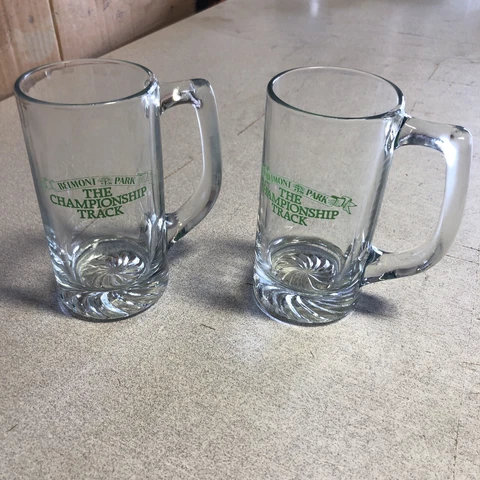 2 Vintage BELMONT PARK - THE CHAMPIONSHIP TRACK 5.5" Glass Mugs Cover