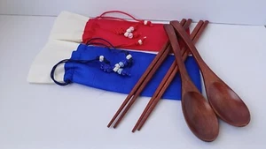 Korean traditional Wood Oak lacquered spoon and chopsticks with silk pouch - Picture 1 of 8