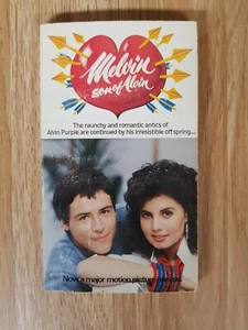 MELVIN SON OF ALVIN By CARL RUHEN 1984 QB Books FILM ALVIN PURPLE RAUNCHY RARE - Foto 1 di 8