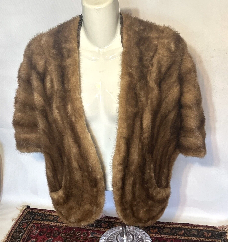 PELE DE VISON Capa Estola Envoltório Nupcial Xale Creme Hollywood Glam Bolsos Perfeitos Carmel - Imagem 1 de 4