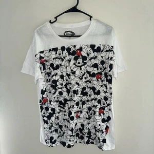Disney Mickey Mouse All Over Classic Men’s Cotton T-Shirt Size Large - Picture 1 of 5