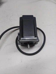 AMAT 0190-35788 PK569AUA VEXTA MOTOR,5PHASE STEPPER W/ CABLE 300MM UNIV , USED - Picture 1 of 7