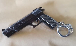 Collectible Model M1911 Colt Semi Automatic Gun Keyring Solid Metal 6cm UKSeller - Picture 1 of 4