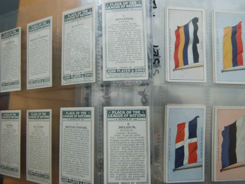 ONE COMPLETE SET CIGARETTE CARDS PLAYERS FLAGS OF THE LEAGUE OF NATIONS - Image 1 of 1