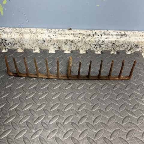 Rustic Vintage Metal Garden Rake Head ONLY Farm Barn for Crafts Wine Racks Cover