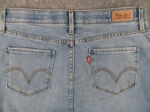 Levis Jeans Womens 30x32 Blue Denim Slim Straight Mid Rise Comfort Waist - Picture 1 of 16