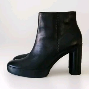 ECCO BLACK LEATHER PLATFORM CHELSEA ANKLE BOOTS EU39 UK6 NEW - Picture 1 of 21