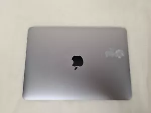 Apple MacBook 12" 2017 Core M3 1.2GHz 8GB RAM 256GB SSD *C-GRADE* (FREE SHIP) - Picture 1 of 10