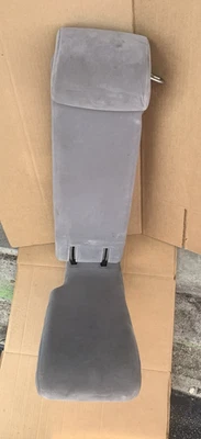 2008-2013 Toyota Highlander 2ª fileira assento de salto traseiro CENTRO tecido médio cinza fabricante de equipamento original - Imagem 1 de 4