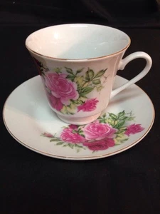 Vintage China White Porcelain Tea Cup & Saucer Pink Roses Gold Trim - Bild 1 von 10