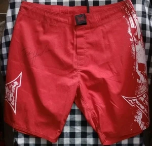 Dan Henderson Signed Tapout Mma Short UFC Strike Force - Picture 1 of 3
