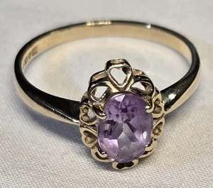 Vintage 9k SJ Yellow Gold Amethyst Ring Women's Size 6 - Foto 1 di 8