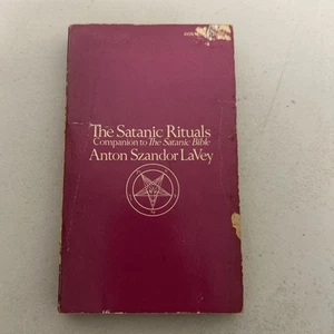 The Satanic Rituals Companion Bible Anton LaVey 1972 8th Printing CANADA VTG 70s - Imagen 1 de 1