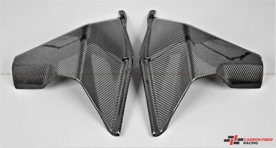 Paneles laterales delanteros superiores KTM 1290 Super Adventure, T - 100 % fibra de carbono Foto 1 de 3