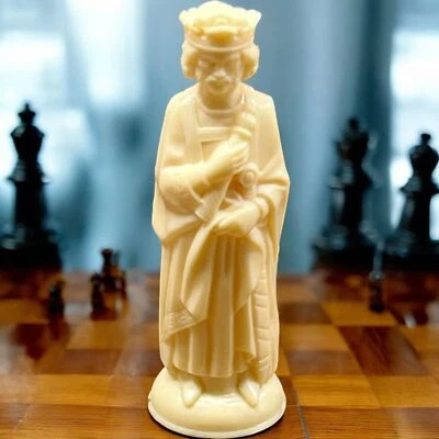 Vintage White King E.S. Pieza de ajedrez de plástico Lowe 1 pieza de repuesto SOLO LEER Foto 1 de 4