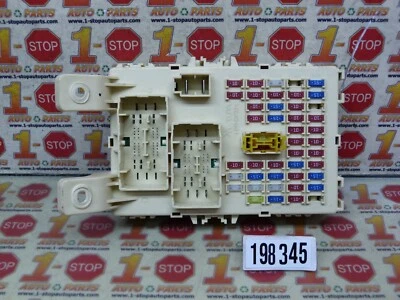 2011-2014 HYUNDAI ACCENT INTERIOR CABIN JUNCTION FUSE RELAY BOX 91950-1R542 OEM - Image 1 of 4