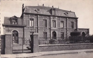 alte AK Ansichtskarte ISBERGUES 3 Das Krankenhaus - Bild 1 von 1