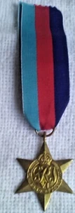 no1 THE 1939-45 STAR MEDAL WITH DARK BLUR RED & GREN RIBBON RELICA ? - Picture 1 of 1