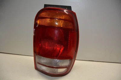 FORD EXPLORER 1998-2000 LUZ TRASERA LADO PASAJERO DERECHO OEM, 166-02474B Foto 1 de 4