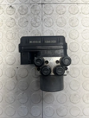 Bomba ABS Yamaha YZF R3 R25 2014-2018 (YZF-R25 YZF-R3 BR5) 2019 2WDH593000 OEM Foto 1 de 4