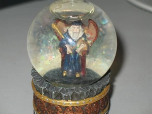 Seated Wizard snowdome/globe 2 1/2 inches high - Picture 1 of 12