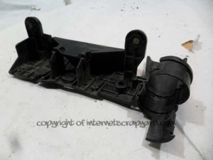 Toyota Hiace Gen4 Mk4 RH OSF drivers door wiring plastic mount ref 16 - Picture 1 of 3