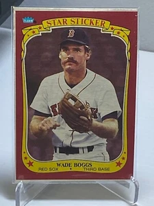 #S-2 Wade Boggs - Medias Rojas de Boston - Pegatina Fleer Star 1987 - Fondo de cera - Imagen 1 de 2