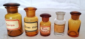 Auflösung-Fundzustand-5+Tolle alte kleine Glas Apothekerflaschen mit Stöpsel- - Bild 1 von 9