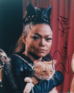 EARTHA KITT - Batman, "Catwoman". Fabulous 8x10" colour signed photo - Picture 1 of 2