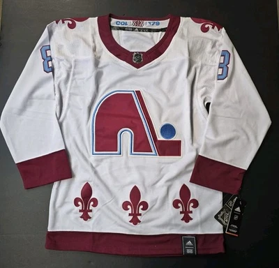 Футболка мужская Cale Makar Colorado Avalanche 2021 обратная ретро Adidas 46/S новая с ценниками - Изображение 1 из 4