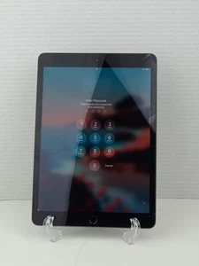 Apple iPad 7th Generation A2197 10.2" 128GB Wi-Fi MW772LL/A As Is Faulty  - Picture 1 of 17