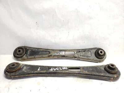 Par de brazo de control inferior trasero Ford Mustang 2010-2014 AR3Z5A649A Foto 1 de 3