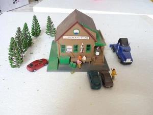 model trains building general store - Picture 1 of 5