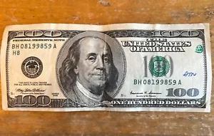 100 Dollar Bill (Miscut/Off Center) 1999 Series - Picture 1 of 2